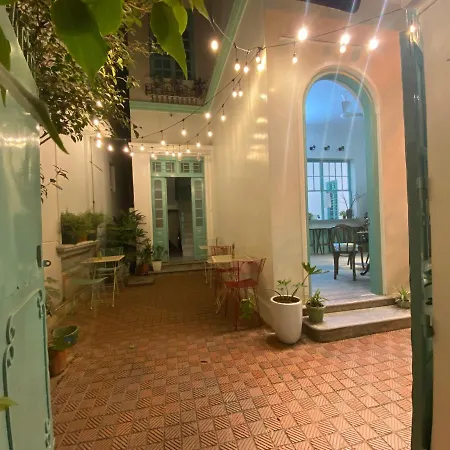 Chu Nhat Cafe & Homestay - So 1 Ngach 38 Ngo 5 Tu Hoa, Tay Ho - Co So 2-2